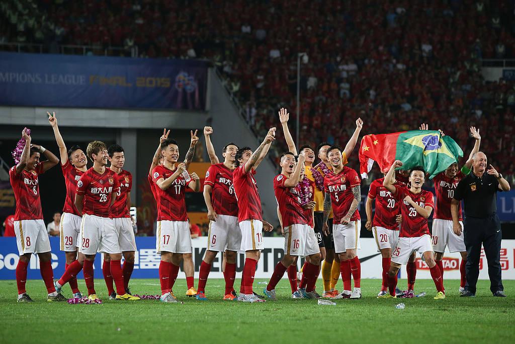 广州队清晨完成体检,志在欧超杯名次提升,球迷炸锅,纪律约束更严格的简单介绍 广州队清晨完成体检,志在欧超杯名次提升,球迷炸锅,纪律约束更严格的简单介绍